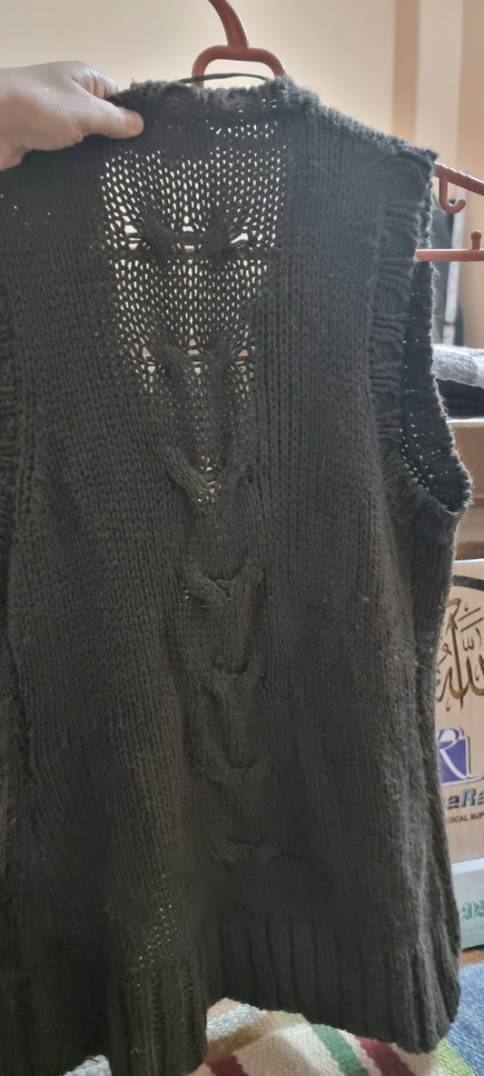 FORMULA JOVEN Sweater Vest