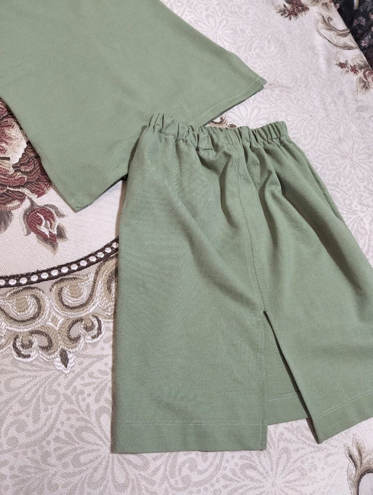 Generic kids 2 pieces Set