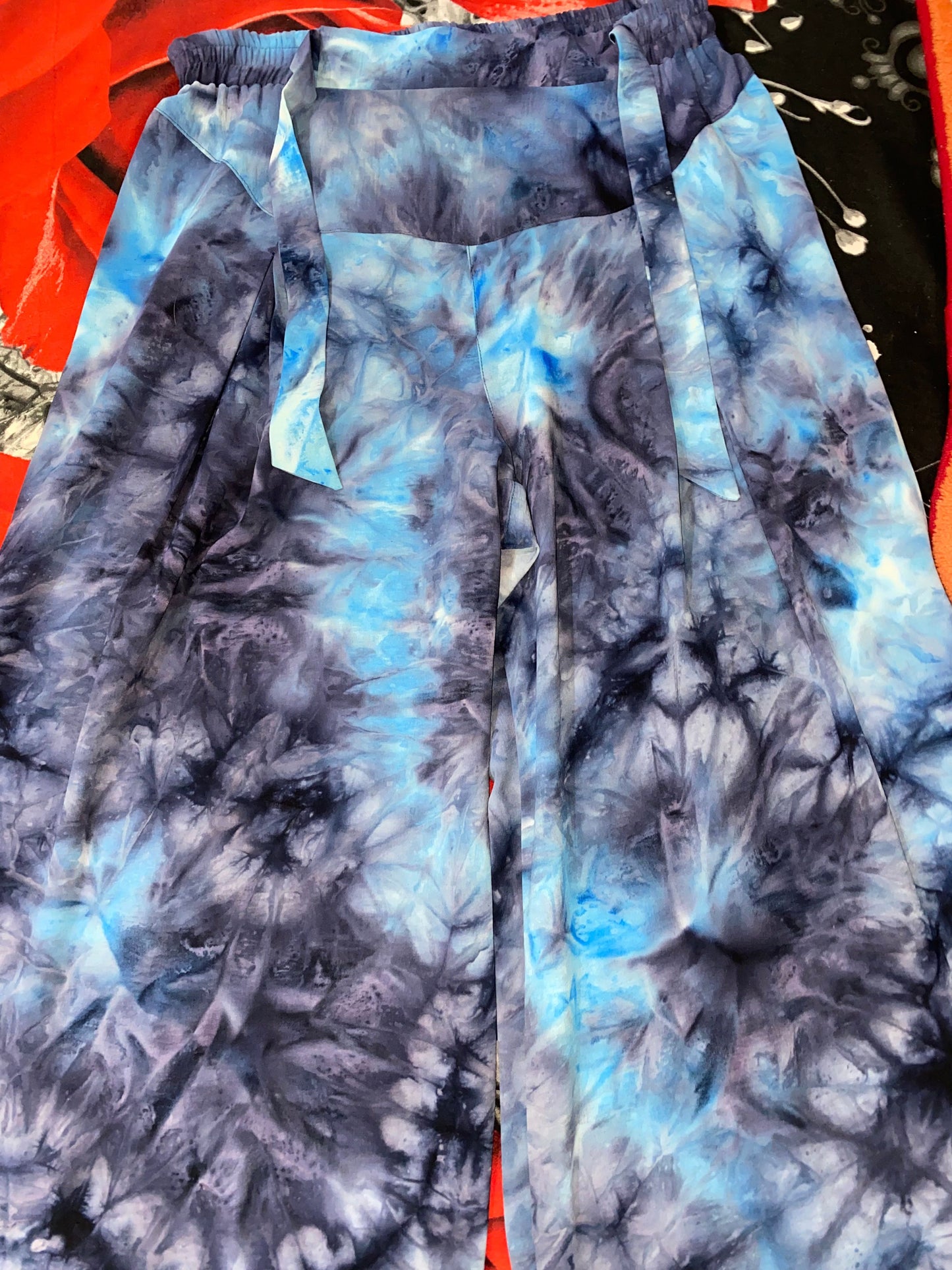 Generic Trousers