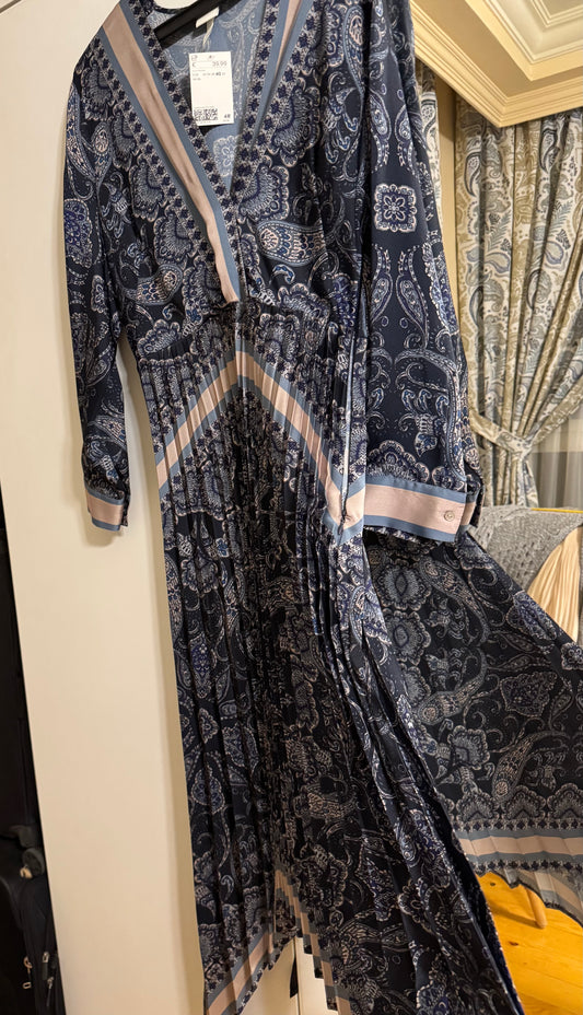 H&M Dress