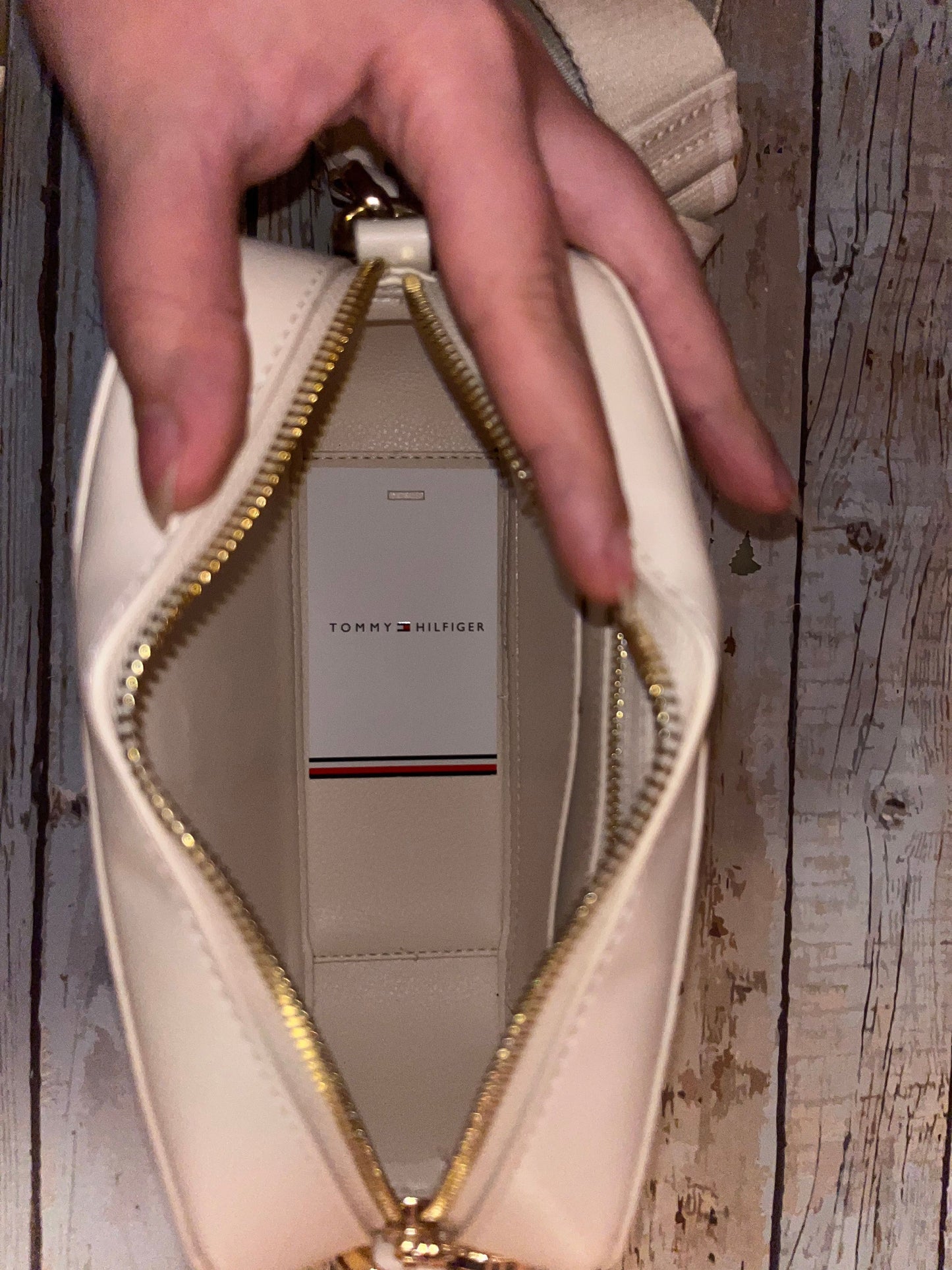 Tommy Hilfiger Bag