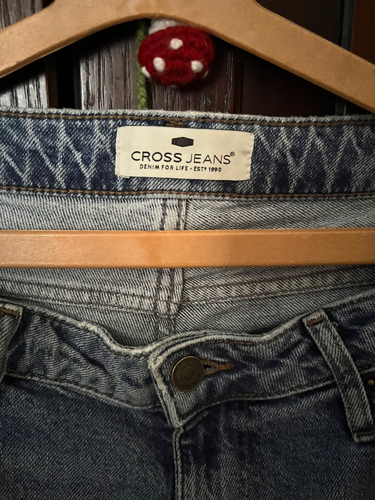 CROSS JEANS