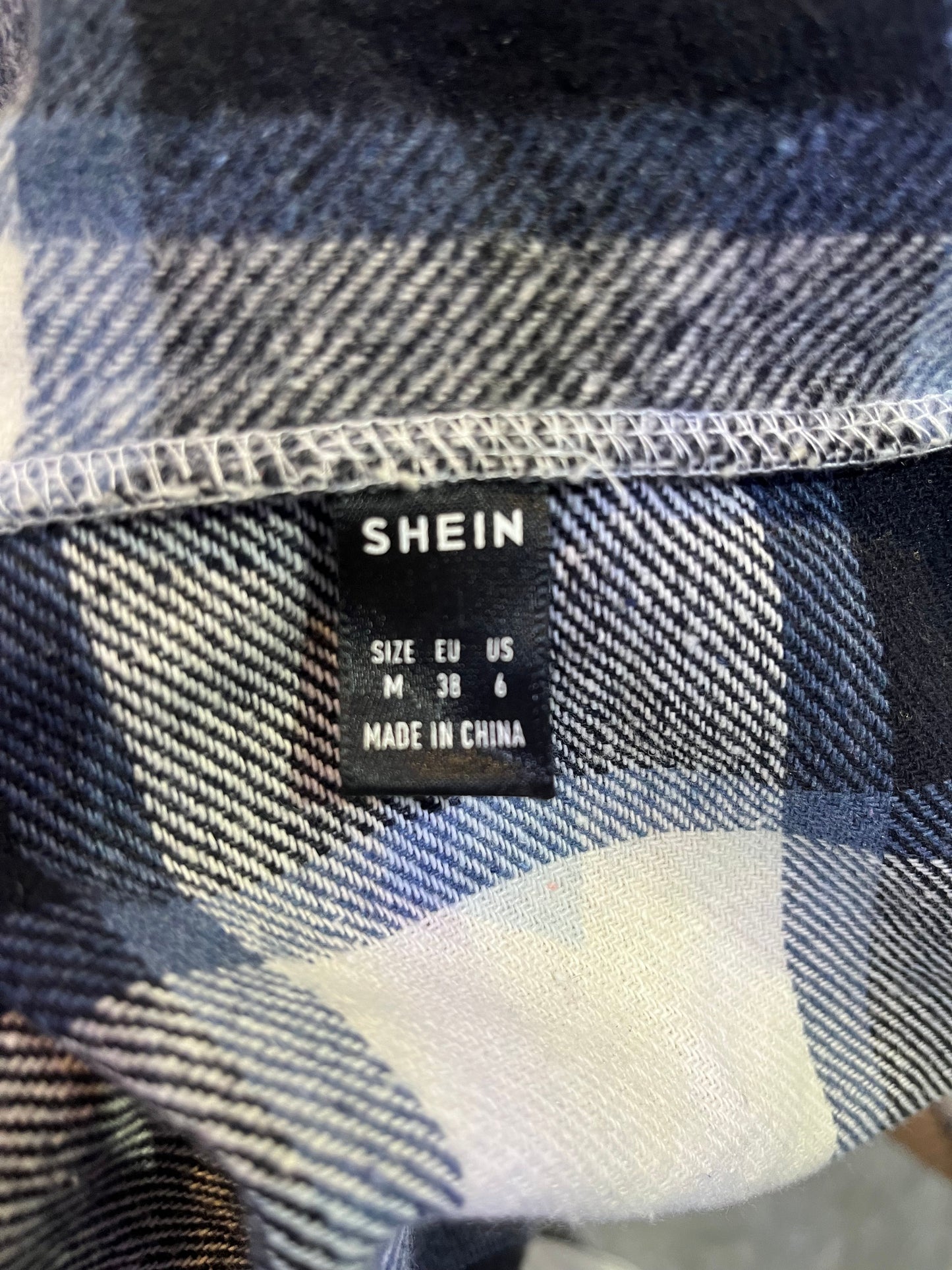 SHEIN Cropped Chemise