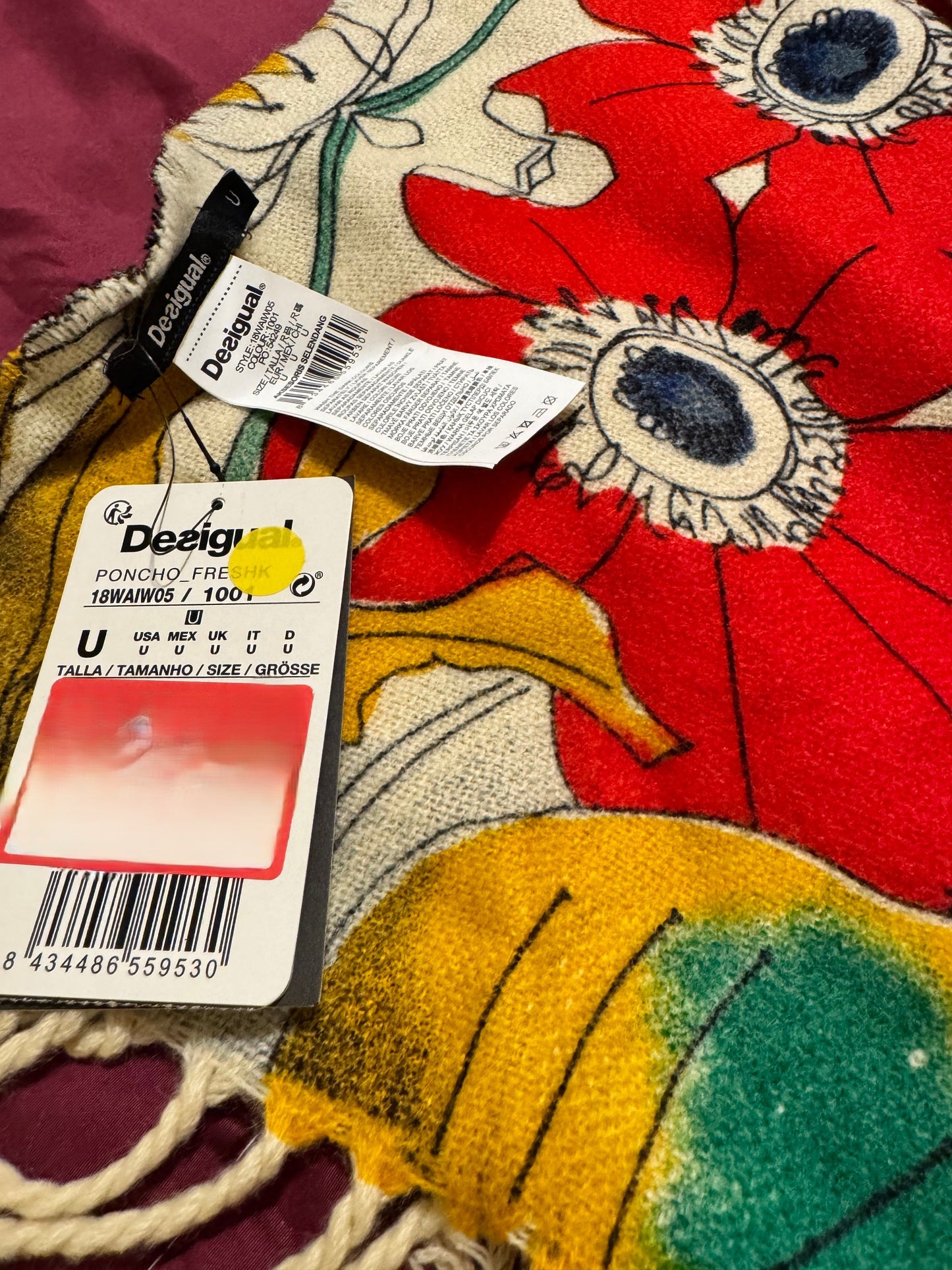 Desigual Shawl