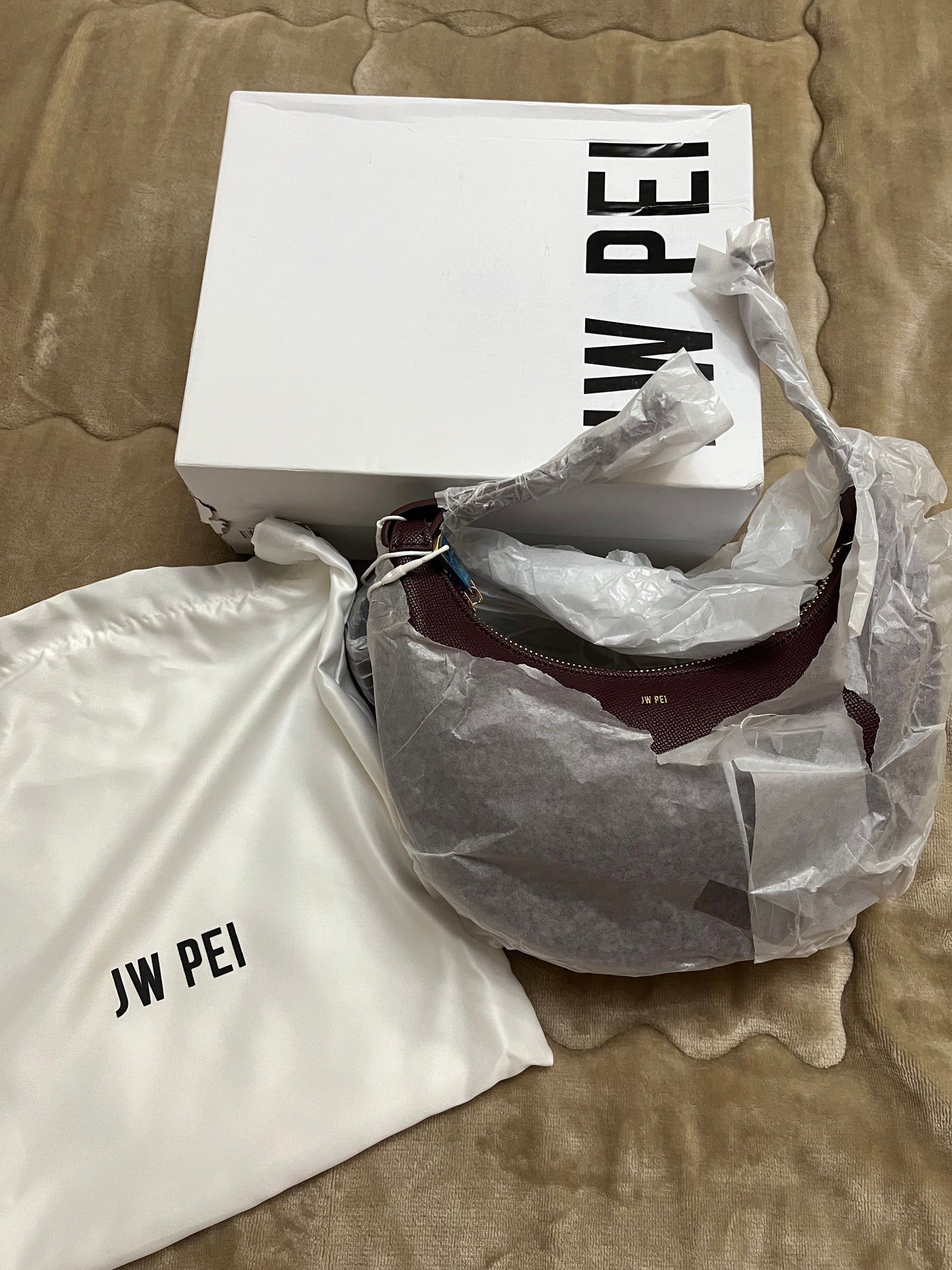 JW PEI Bag