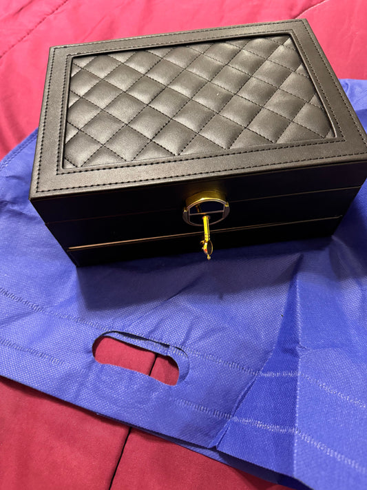 Generic Accessories Box