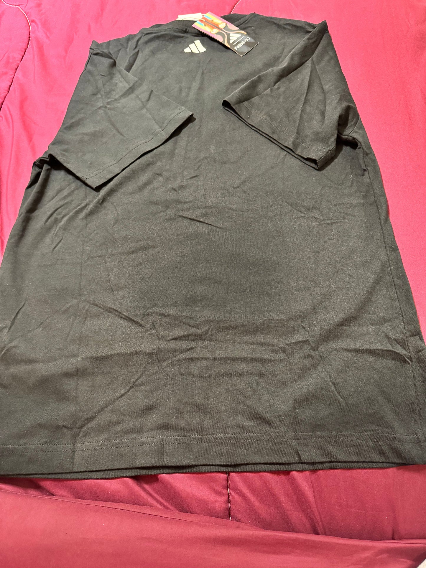Adidas T-Shirt