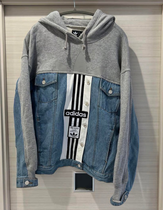 Adidas Sweatshirt