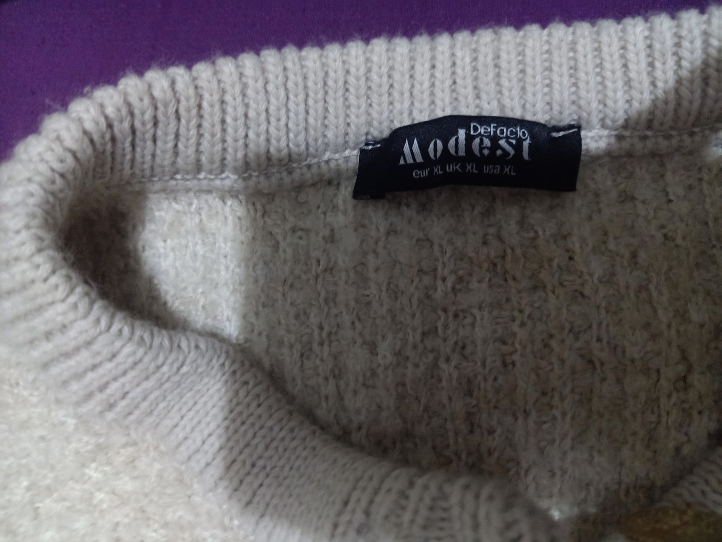 DeFacto Sweater