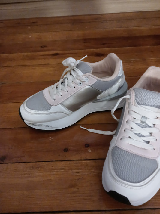 U.S. Polo Assn. Sneakers
