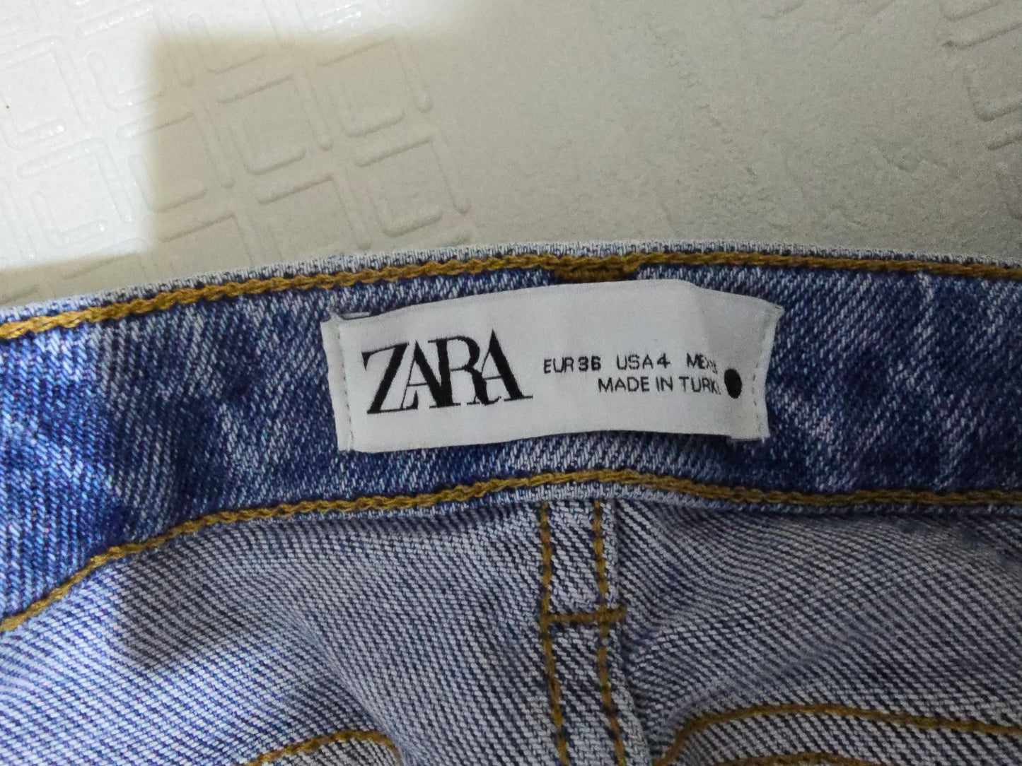 ZARA Jeans
