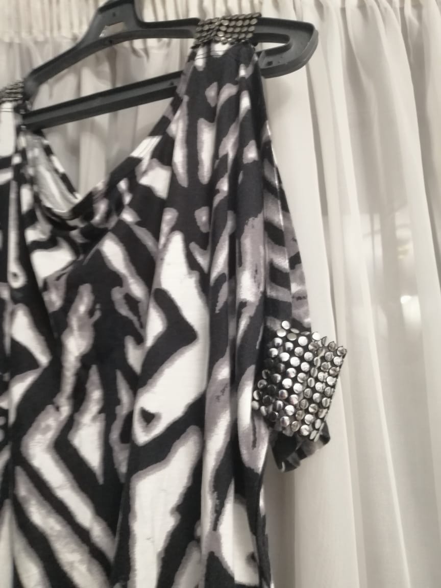 Generic two pieces Set