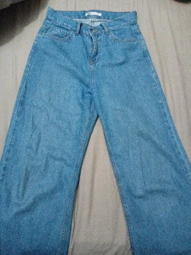 Zara Jeans