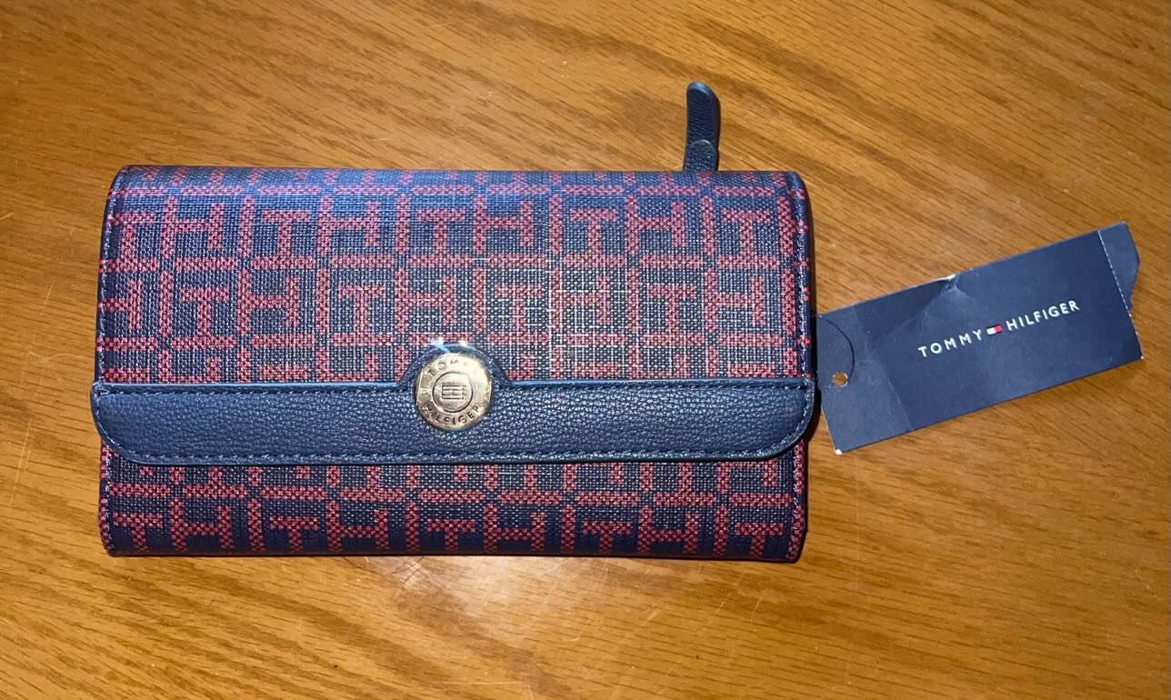 Tommy Hilfiger Wallet