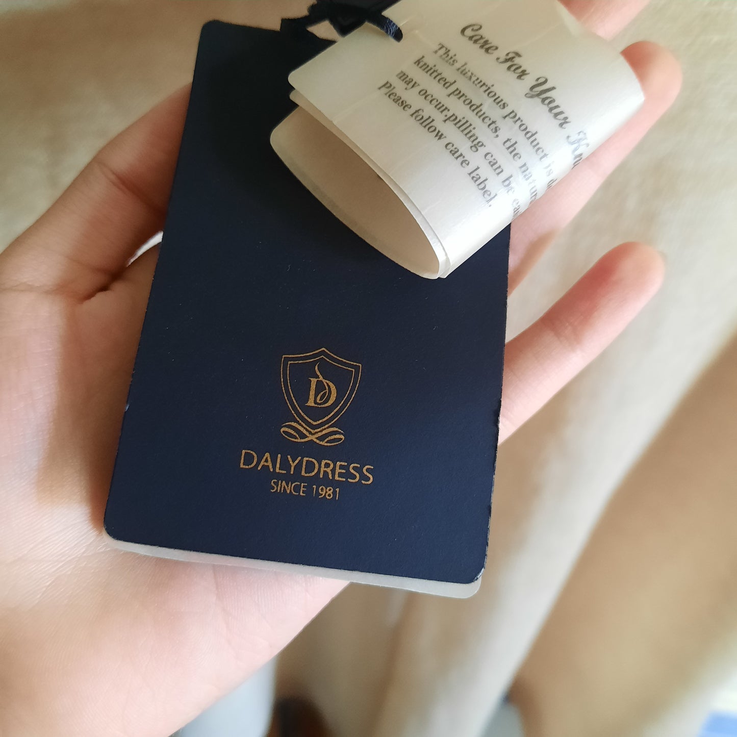 DALYDRESS Cardigan with Shirt Set