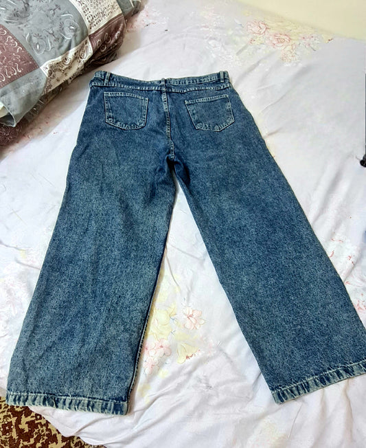 Generic Jeans