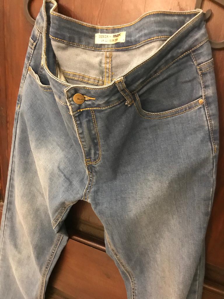 Max Jeans