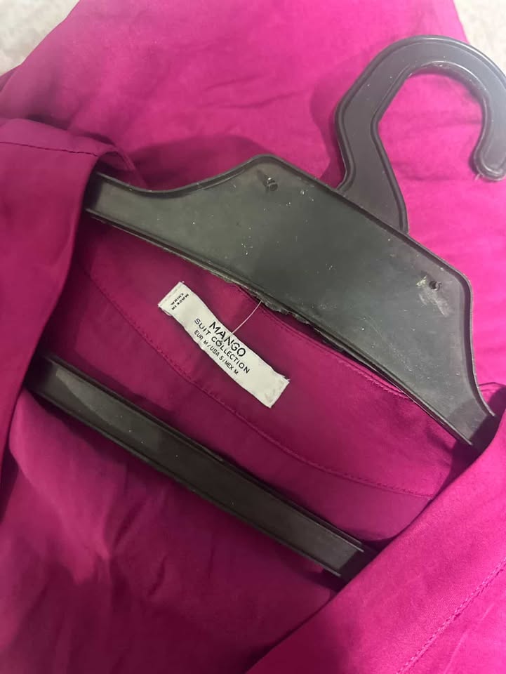 MANGO Blouse