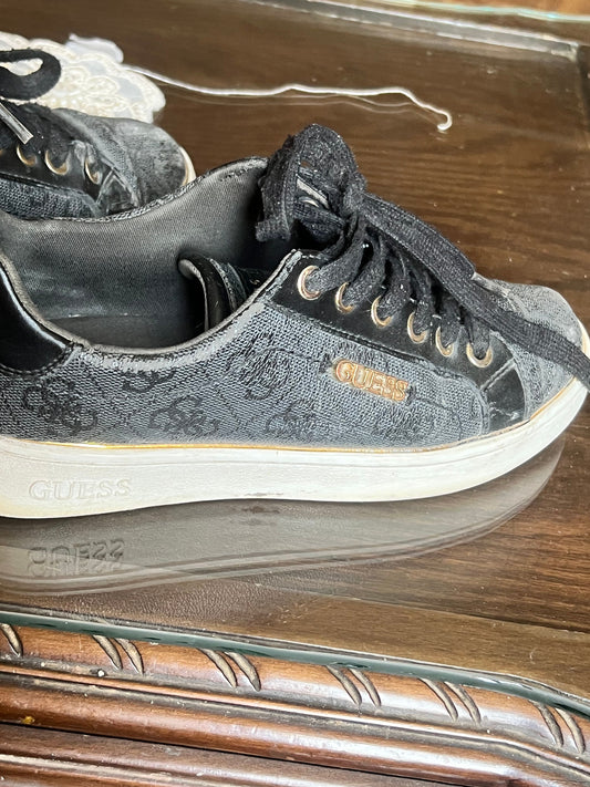 Guess Sneakers