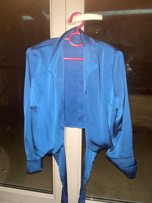 Generic Cropped Blazer