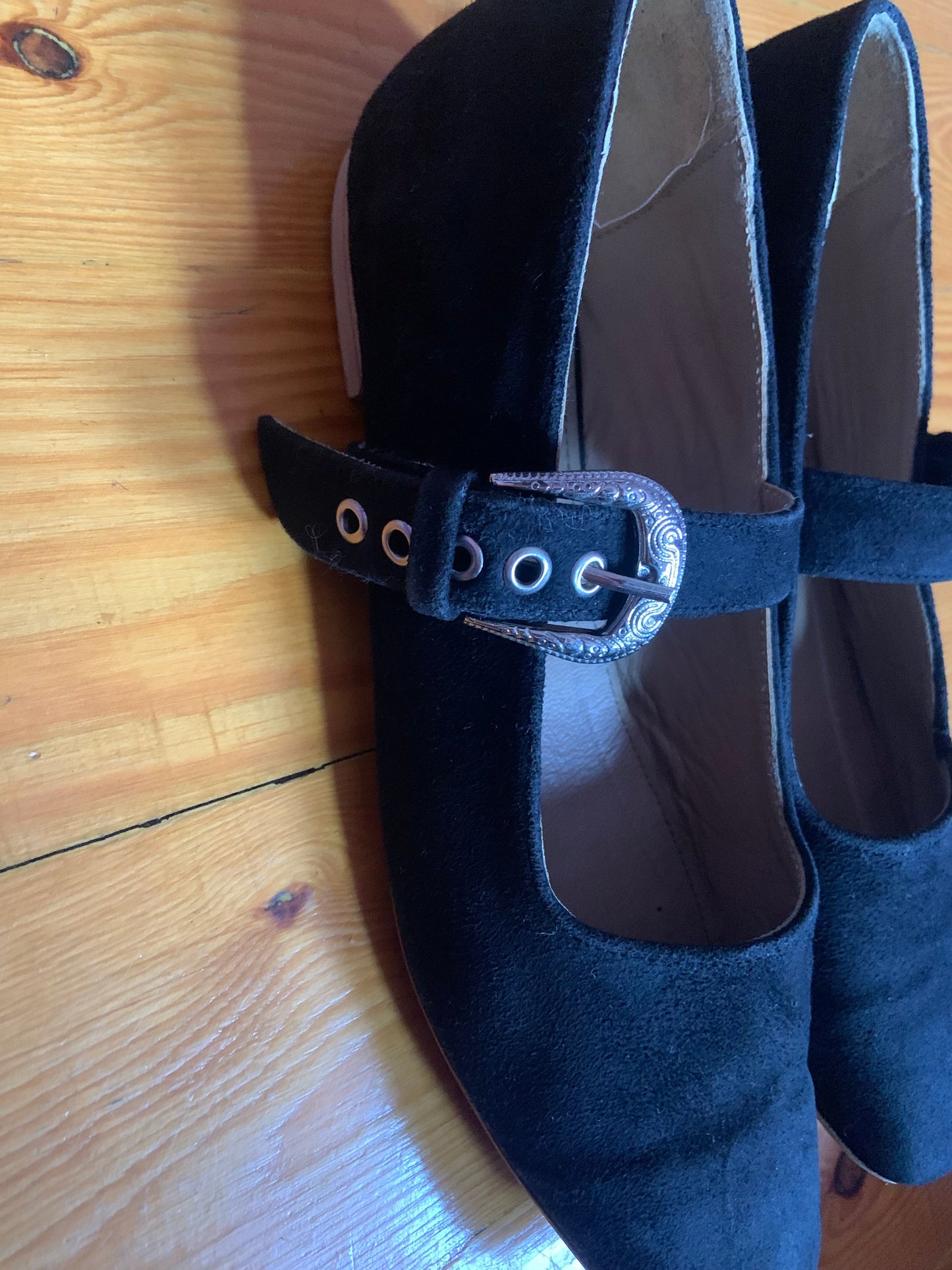 ELIA Flats