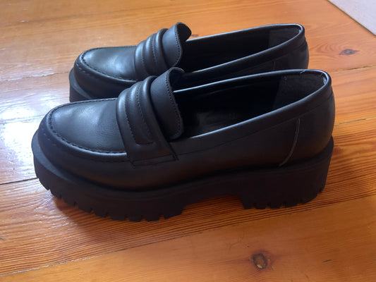 Generic Chunky Loafers