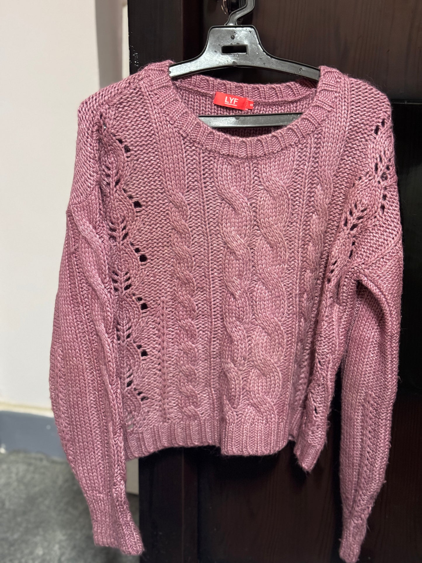 LYF Pullover