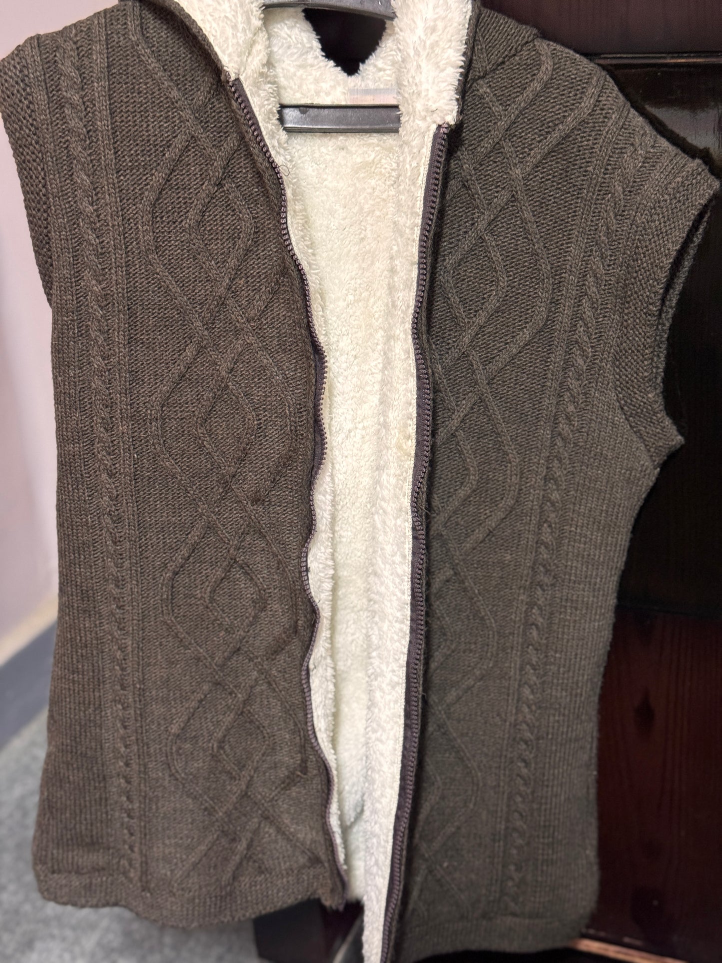 CLUE Vest