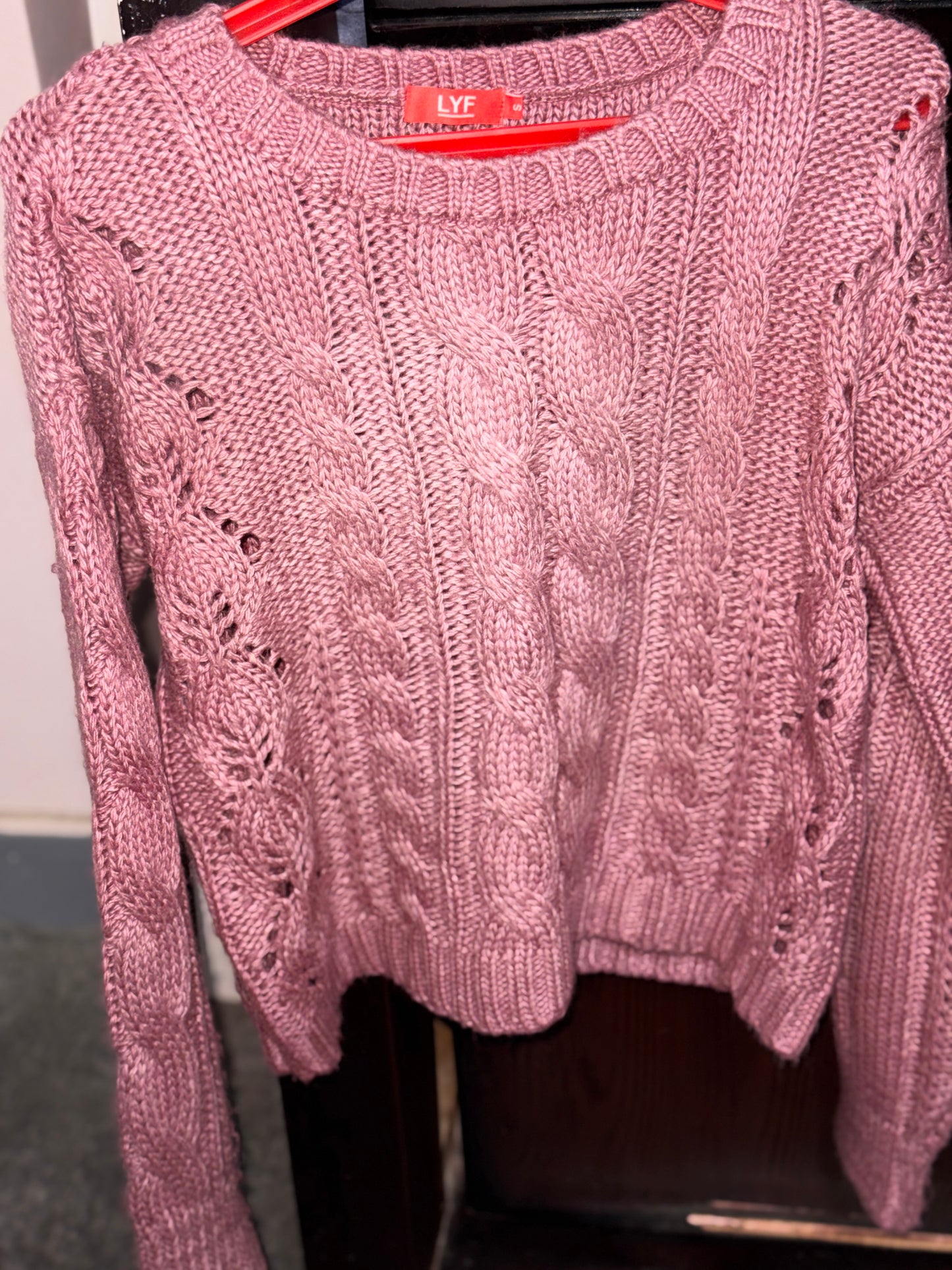 LYF Pullover