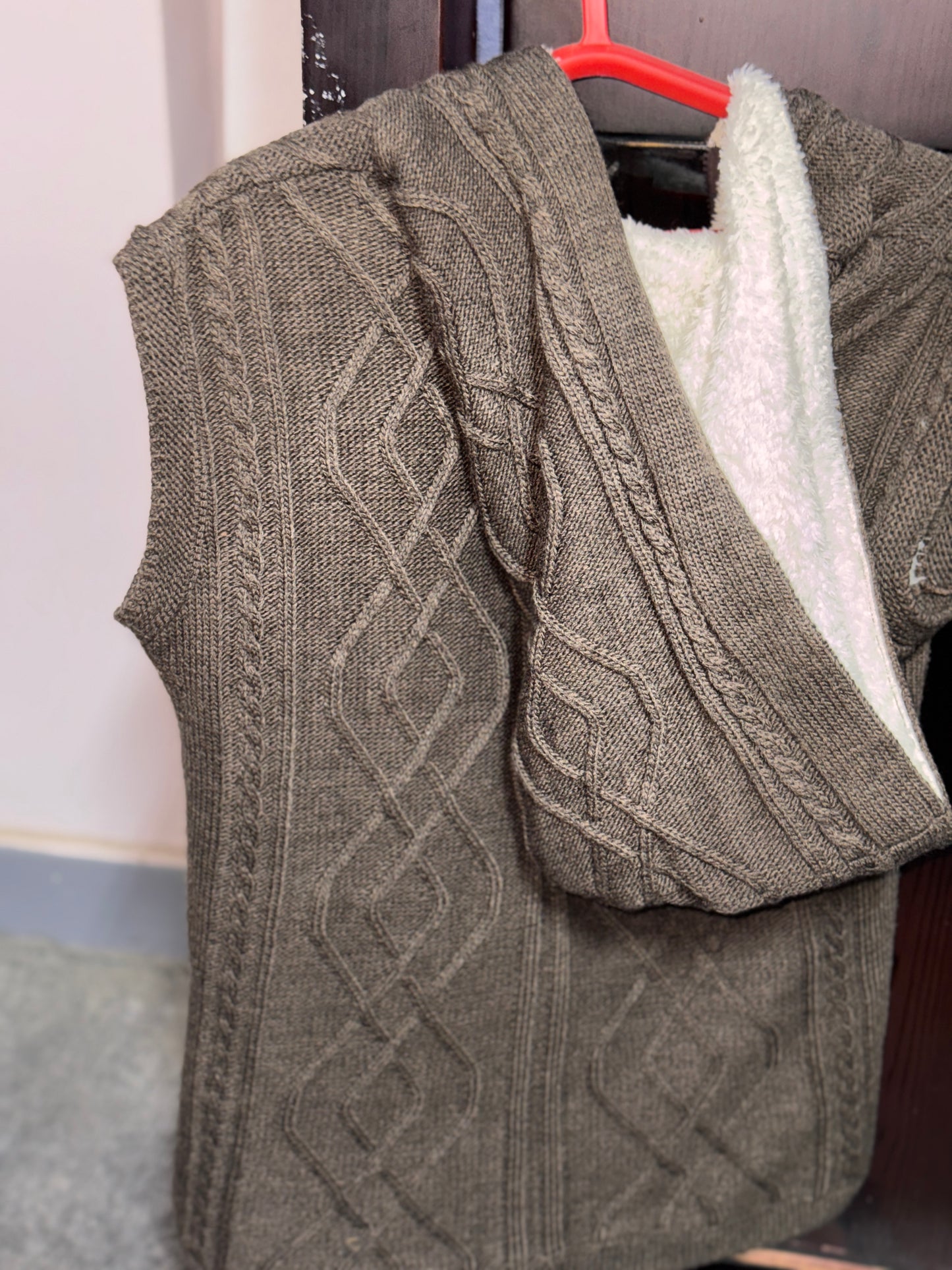 CLUE Vest