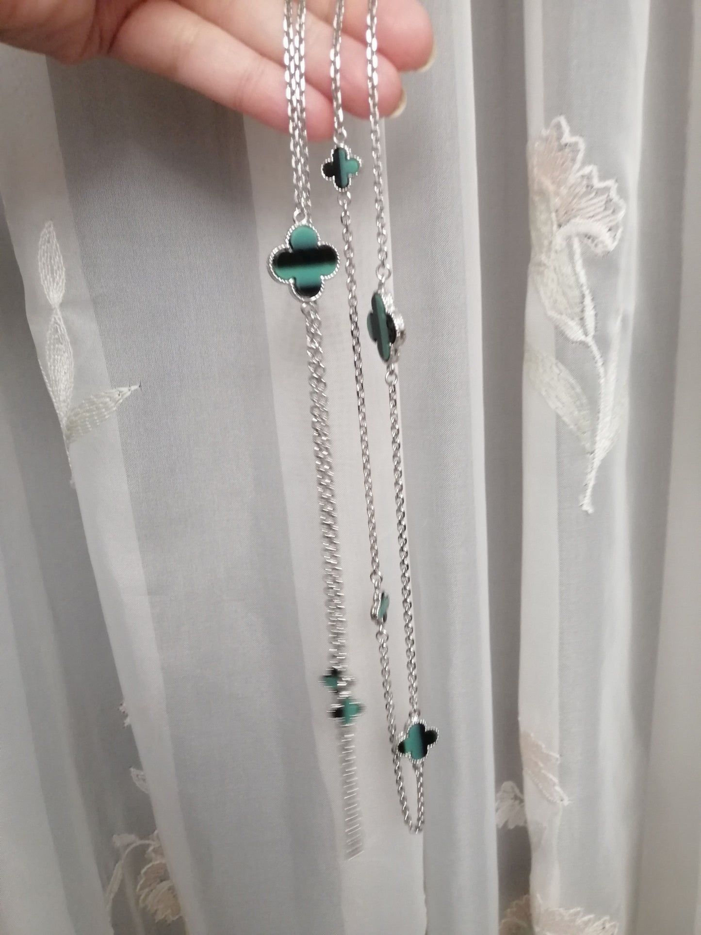 2 Generic  Necklaces