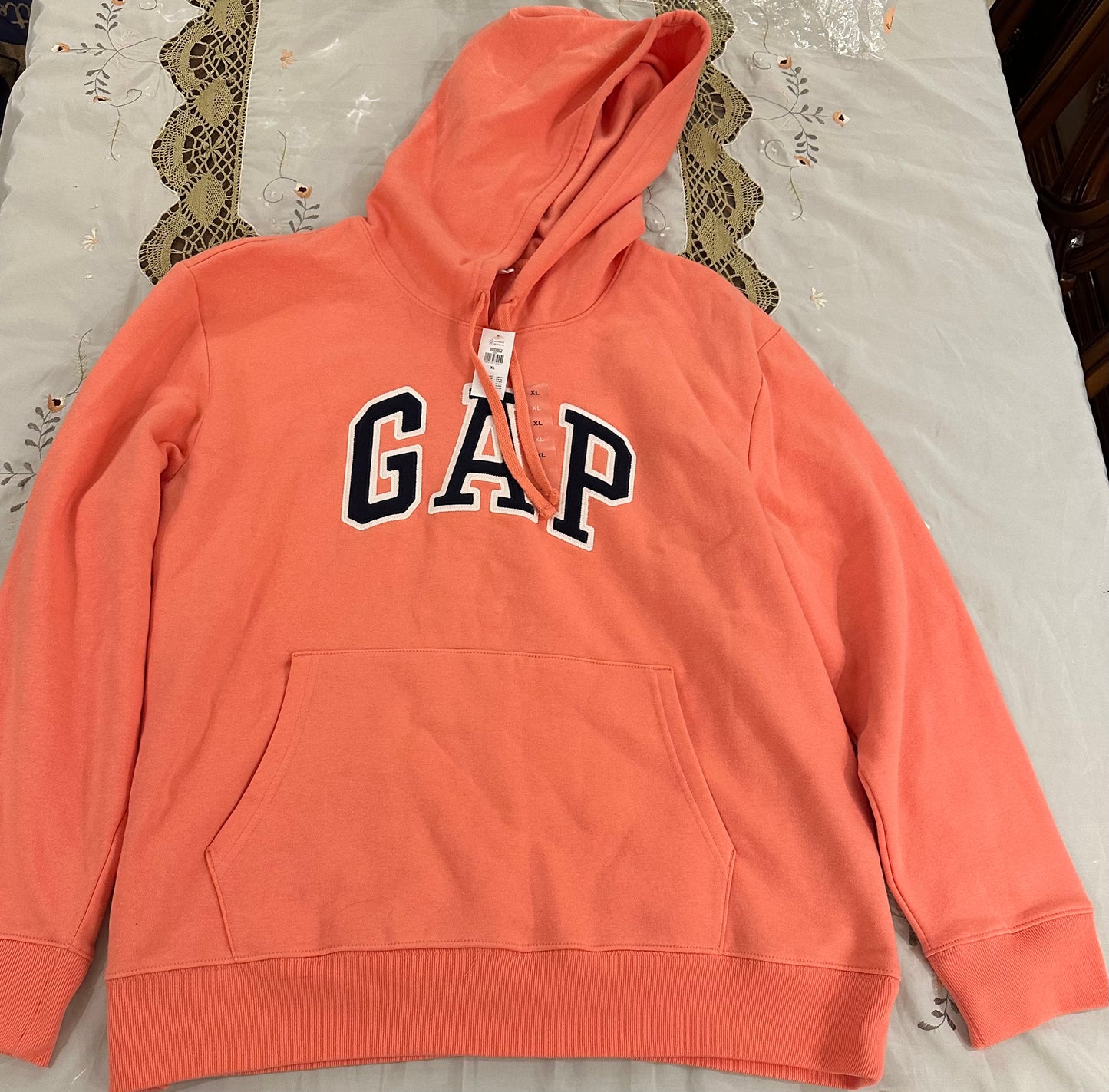 GAP Sweatshirt