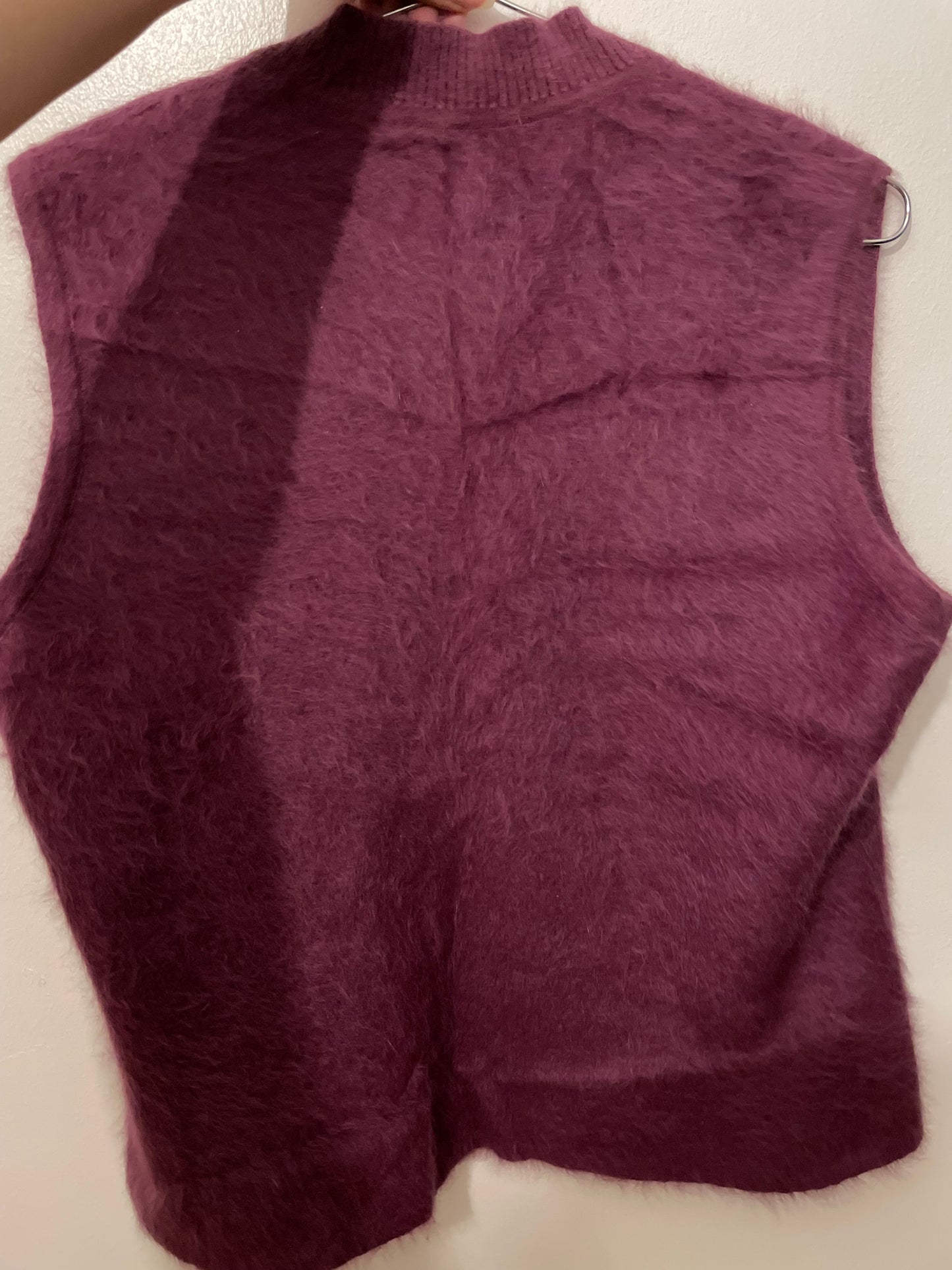 ANGOROYAL Sleeveless Cardigan