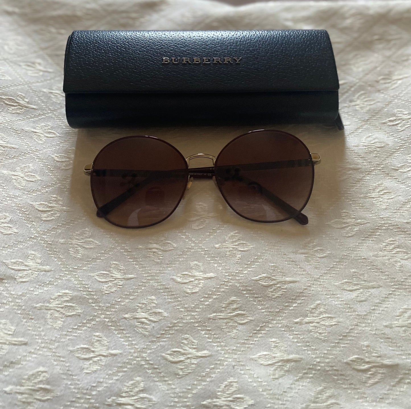 Burberry Sunglasses