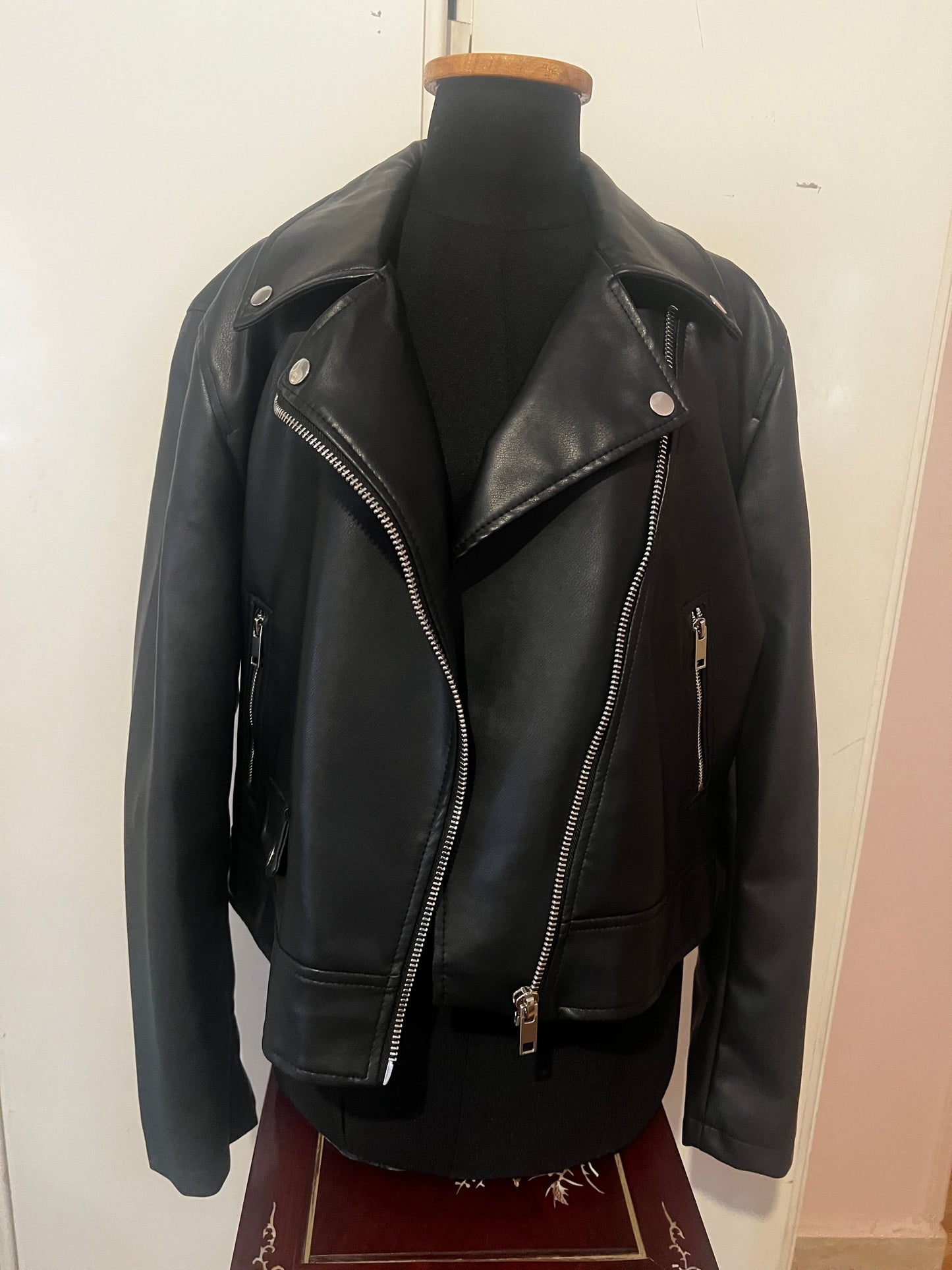 Reserved leather Jacket
