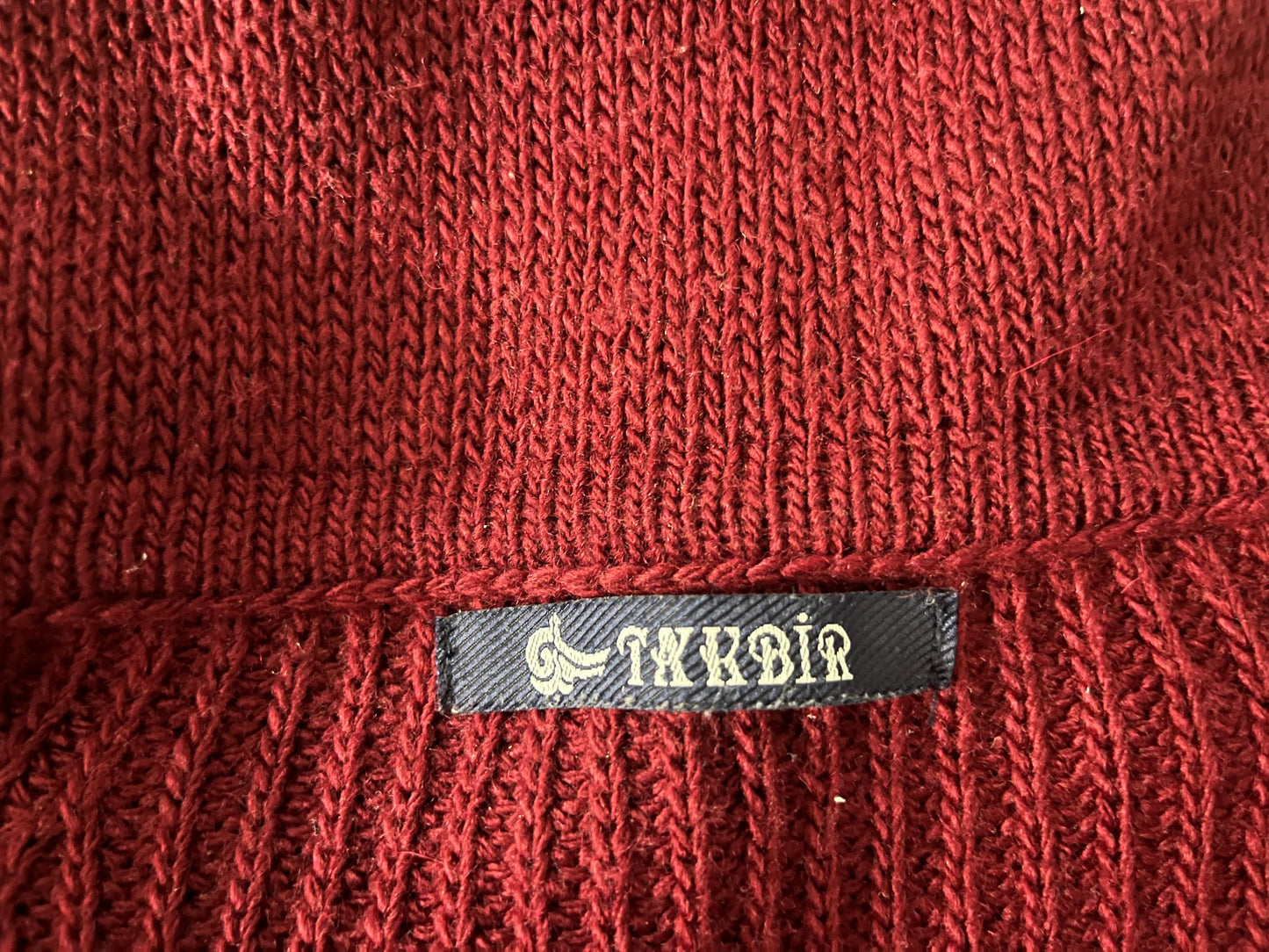 TAKBIR Pullover