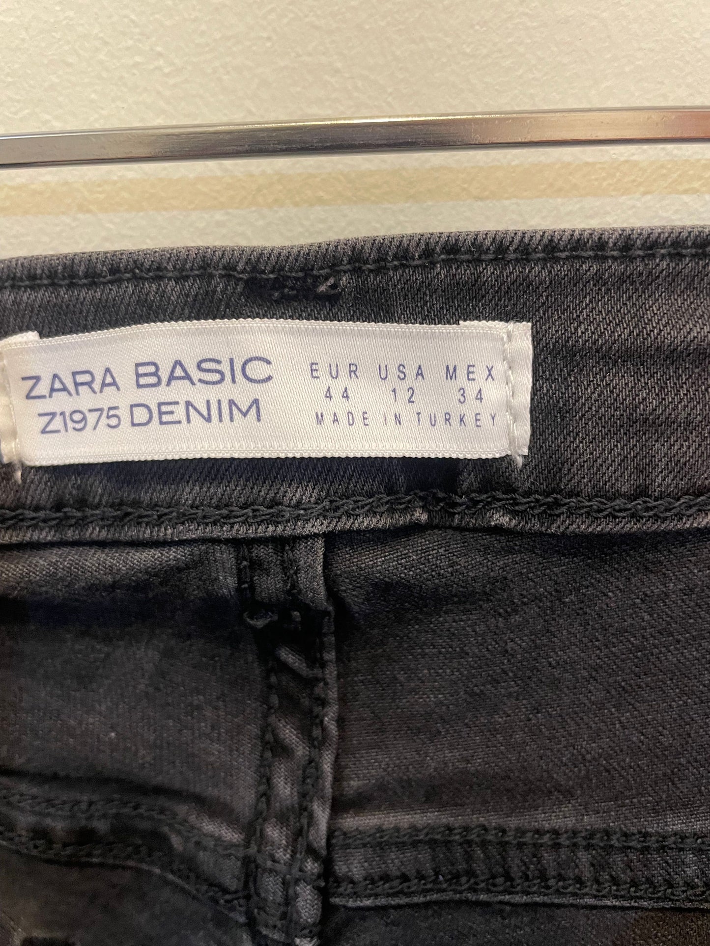 ZARA Jeans