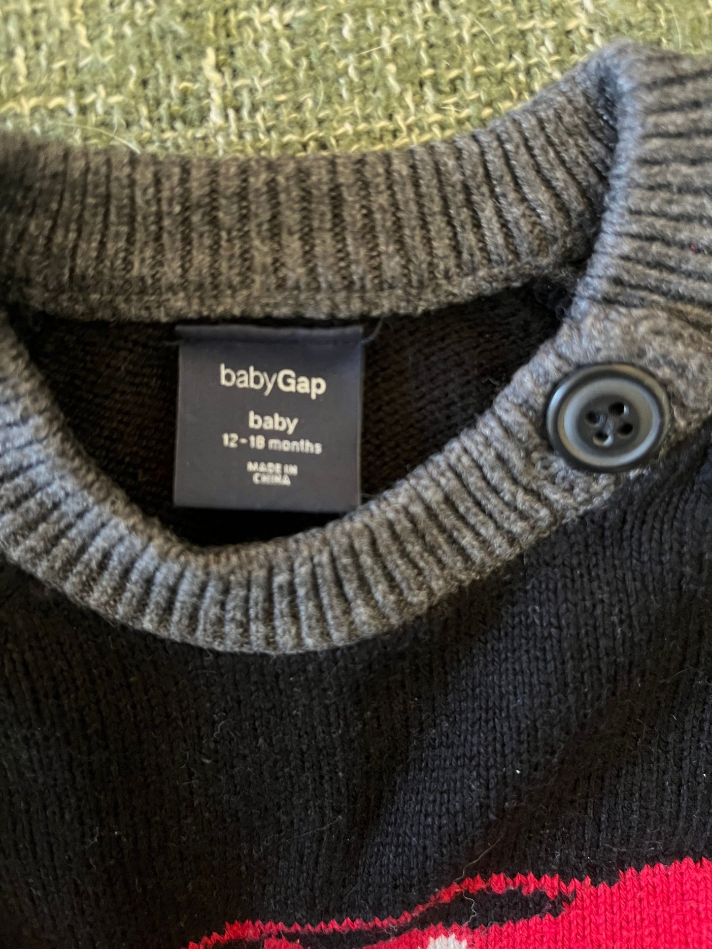 GAP Baby Pullover