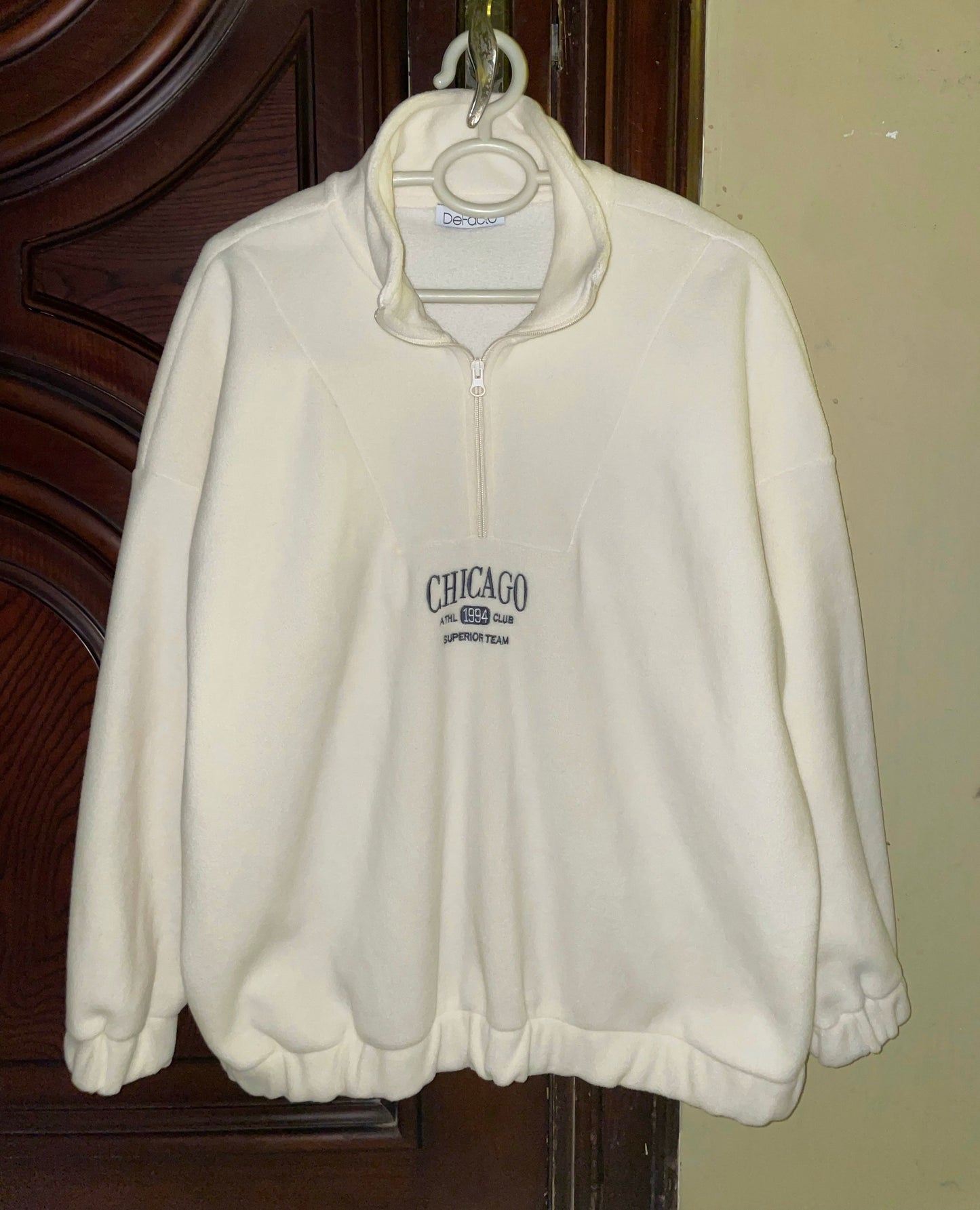 DeFacto Sweatshirt