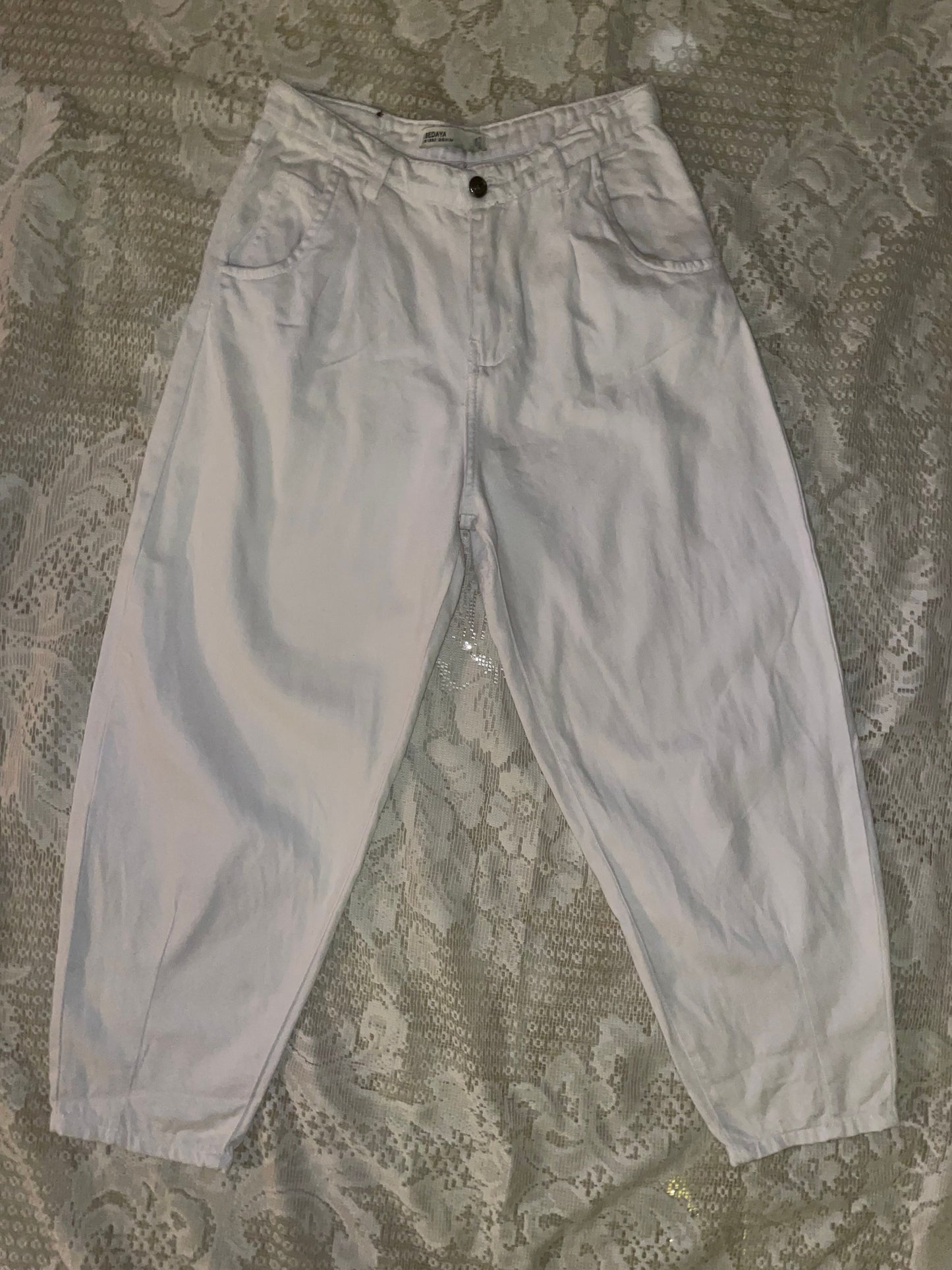 Generic Jeans