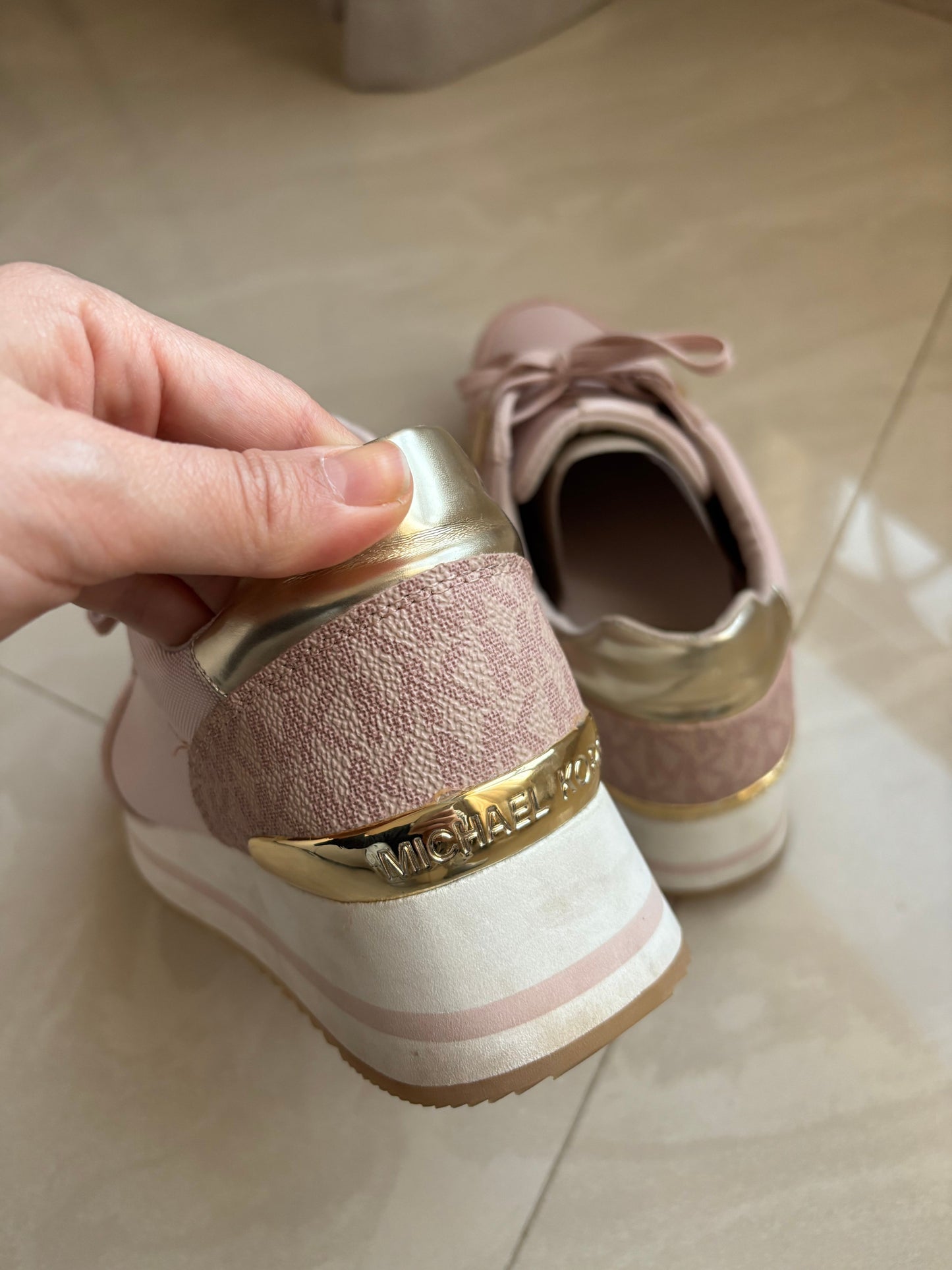 Michael Kors Sneakers