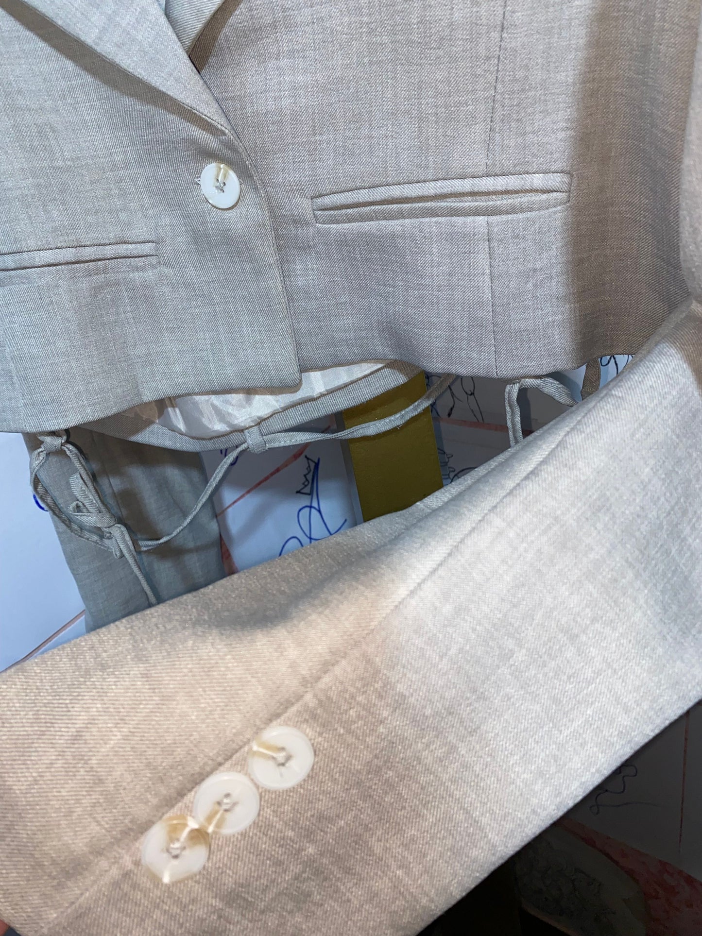 AlNasser Cropped Blazer