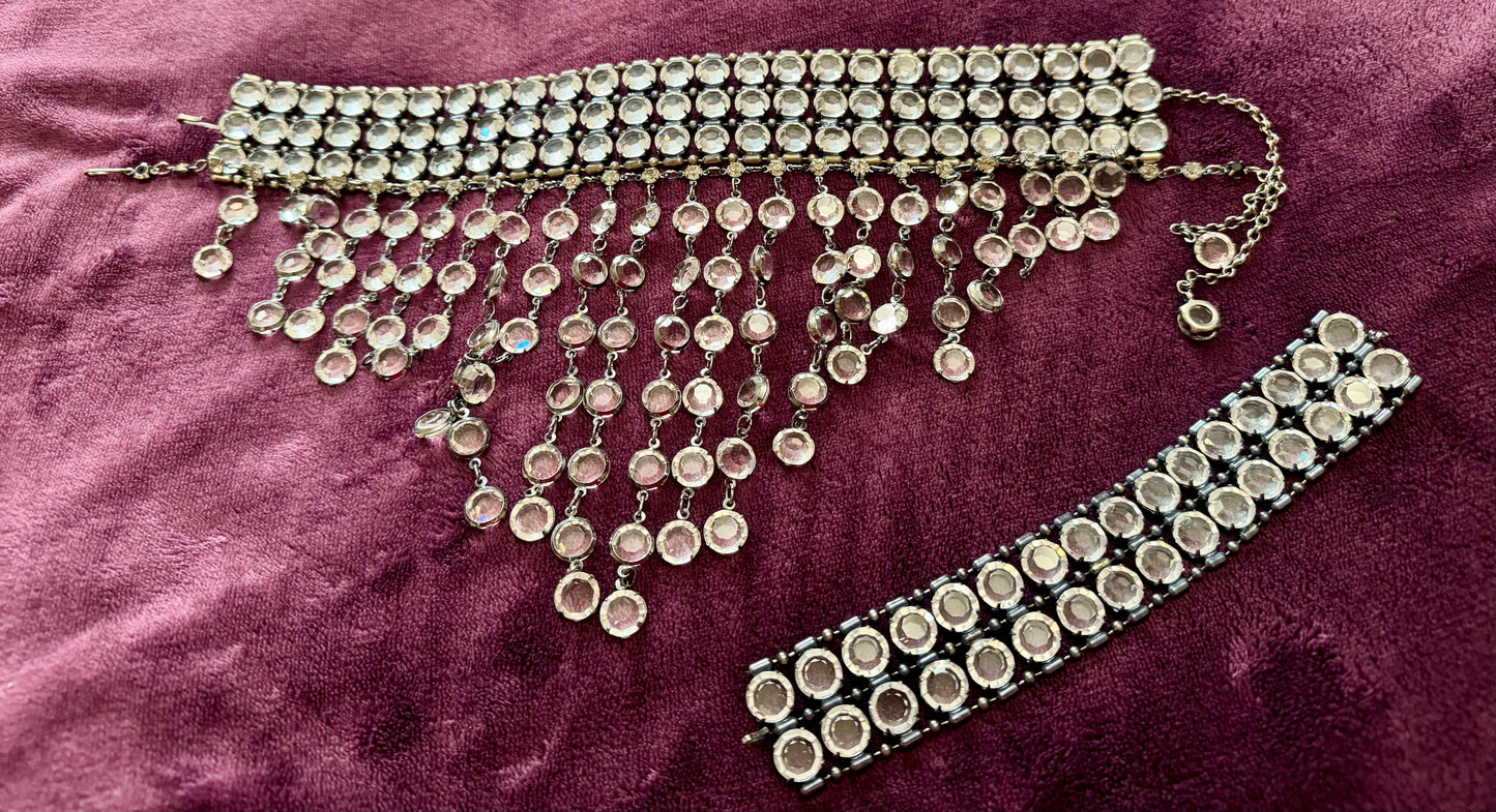 Generic 2 Piece Necklace + Bracelet