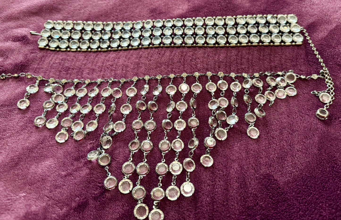 Generic 2 Piece Necklace + Bracelet