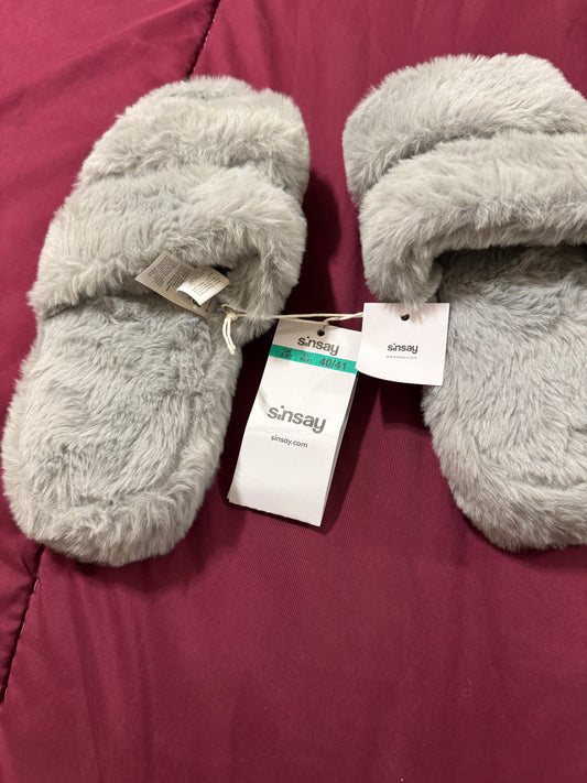 Sinsay Slippers