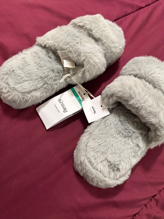 Sinsay Slippers