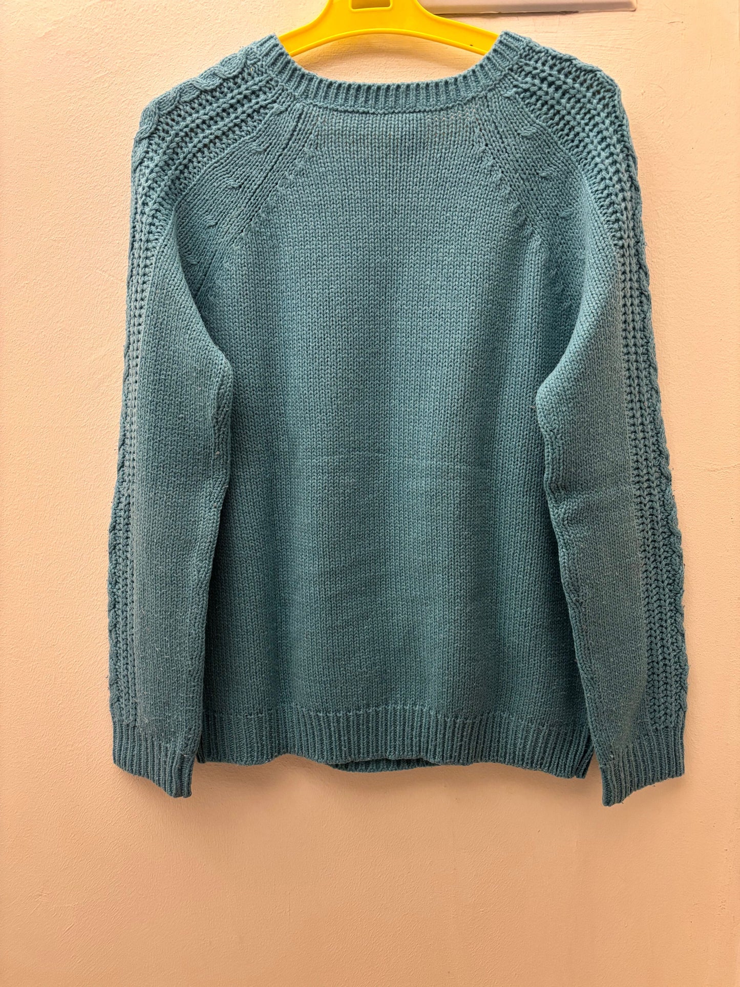 Pull&Bear Sweater