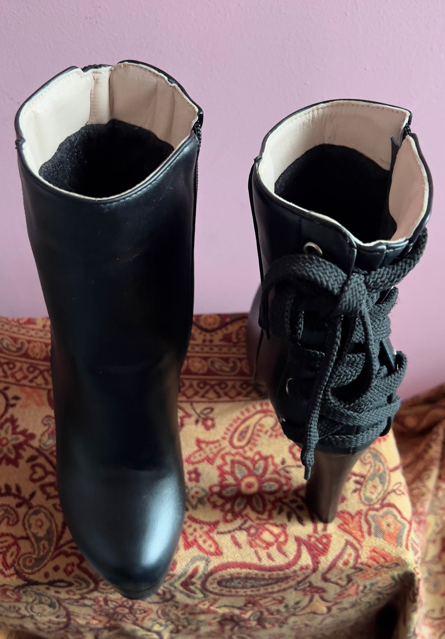SHEIN High-Heeled Boots