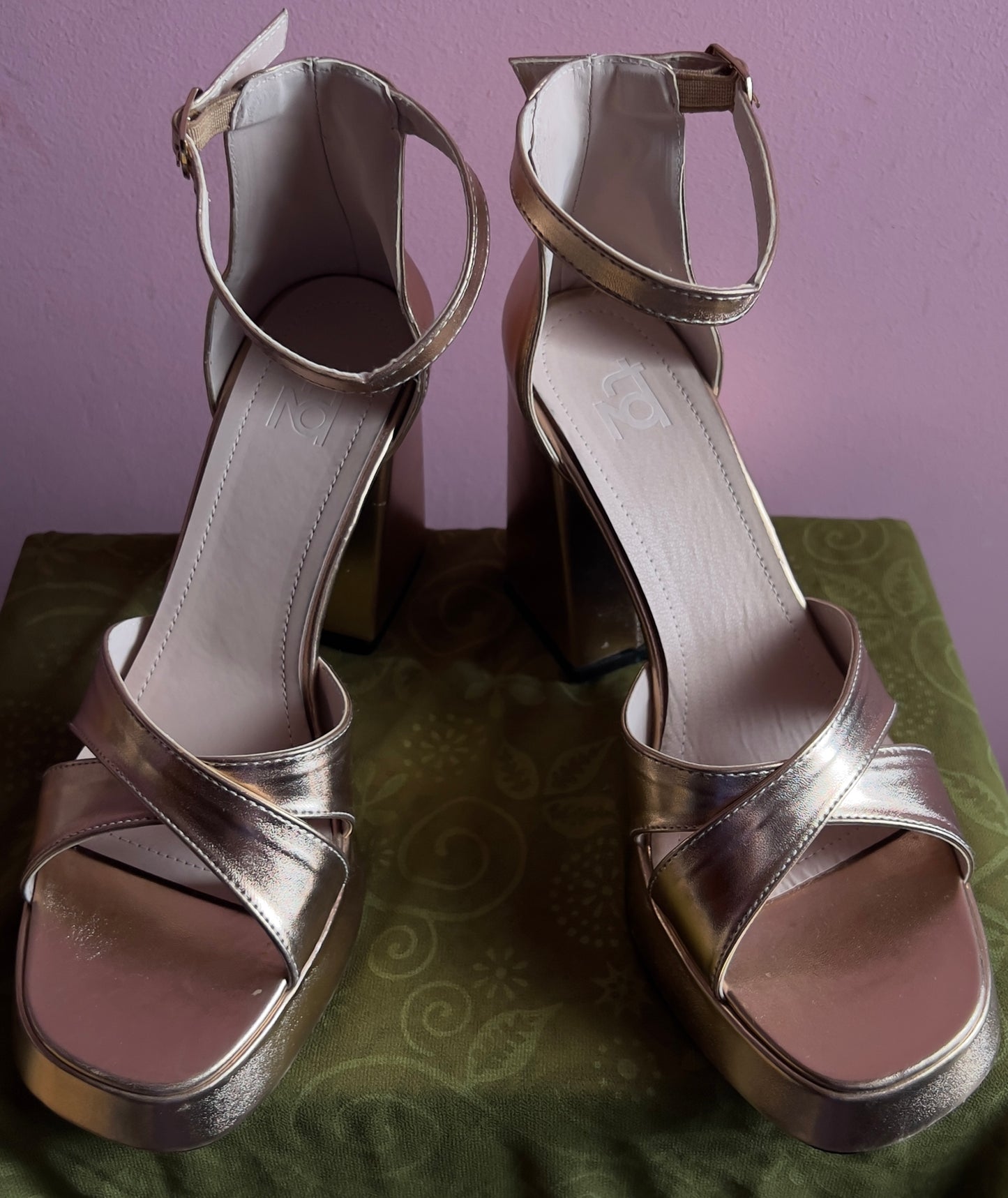 TGS High Heels