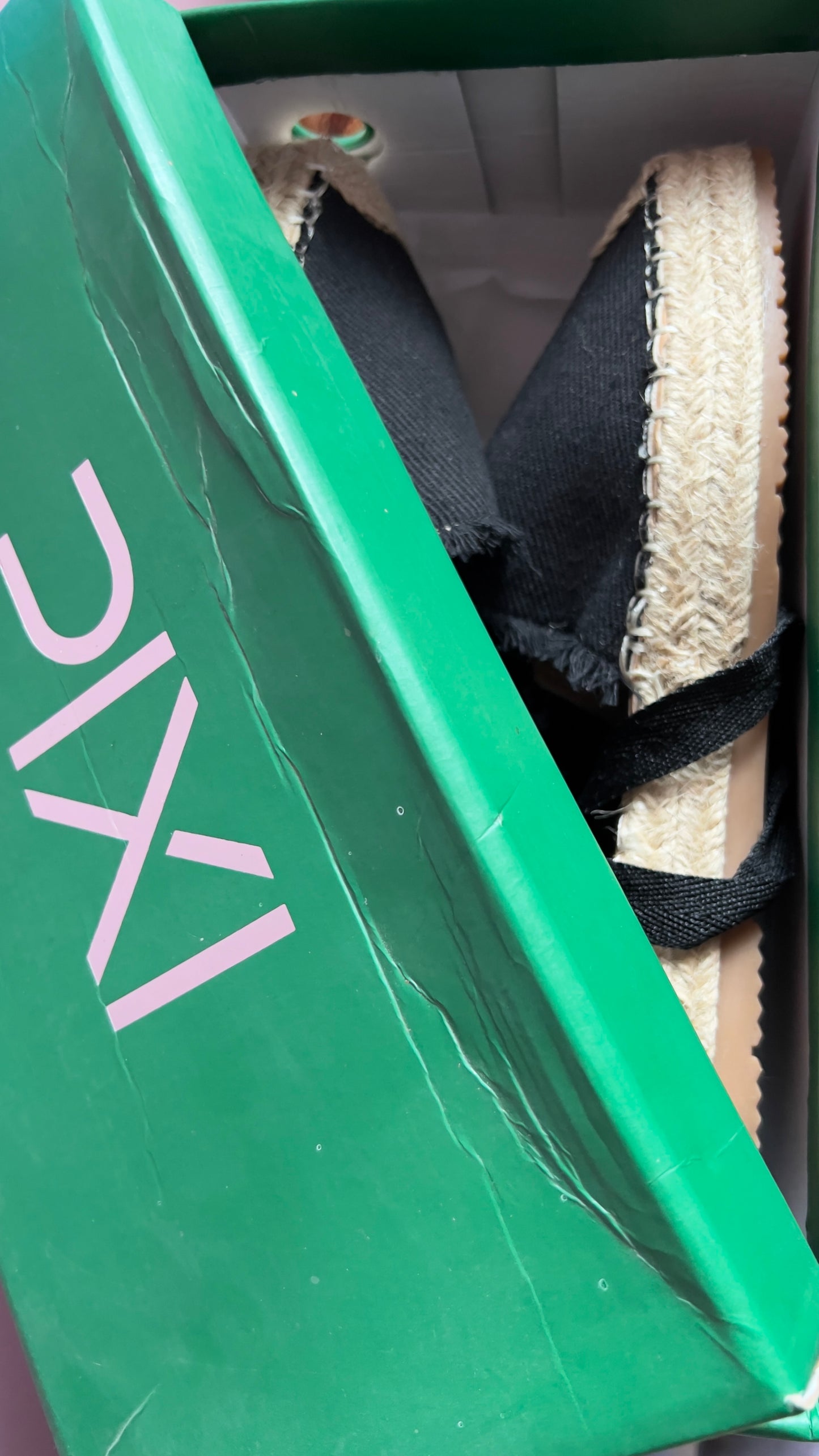 PIXI Sandals